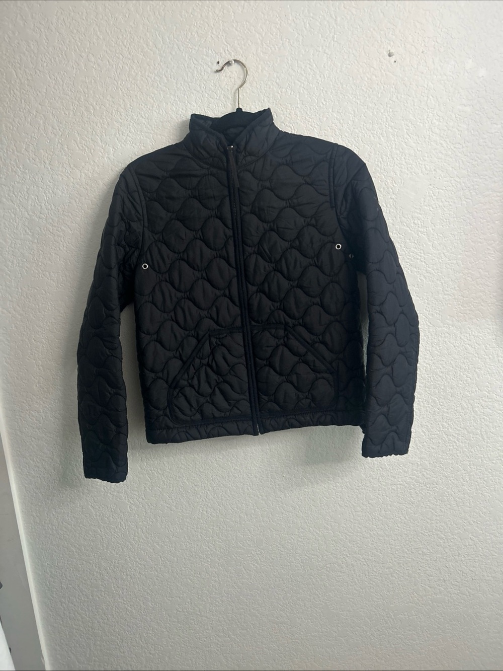 GAP Women's Black Quilted Puffer Jacket